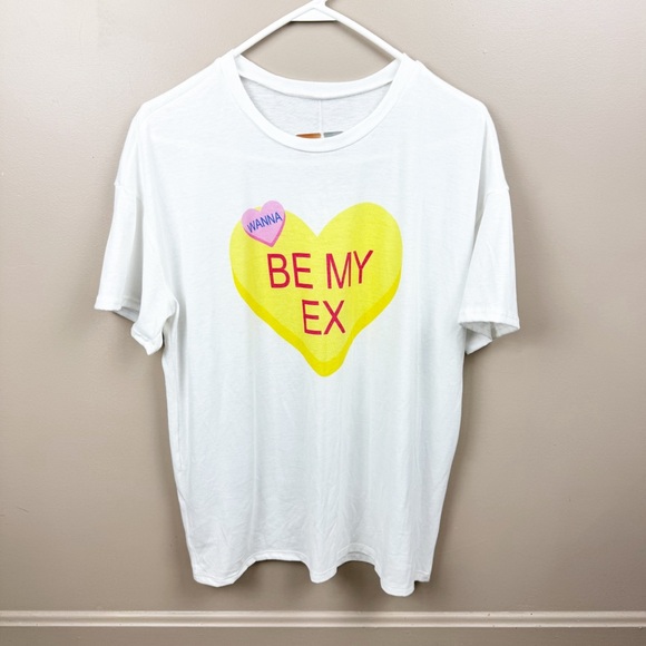 White Wanna Be My Ex Valentine's Day Short Sleeve Crew Neck T-Shirt Size Large - Picture 1 of 7
